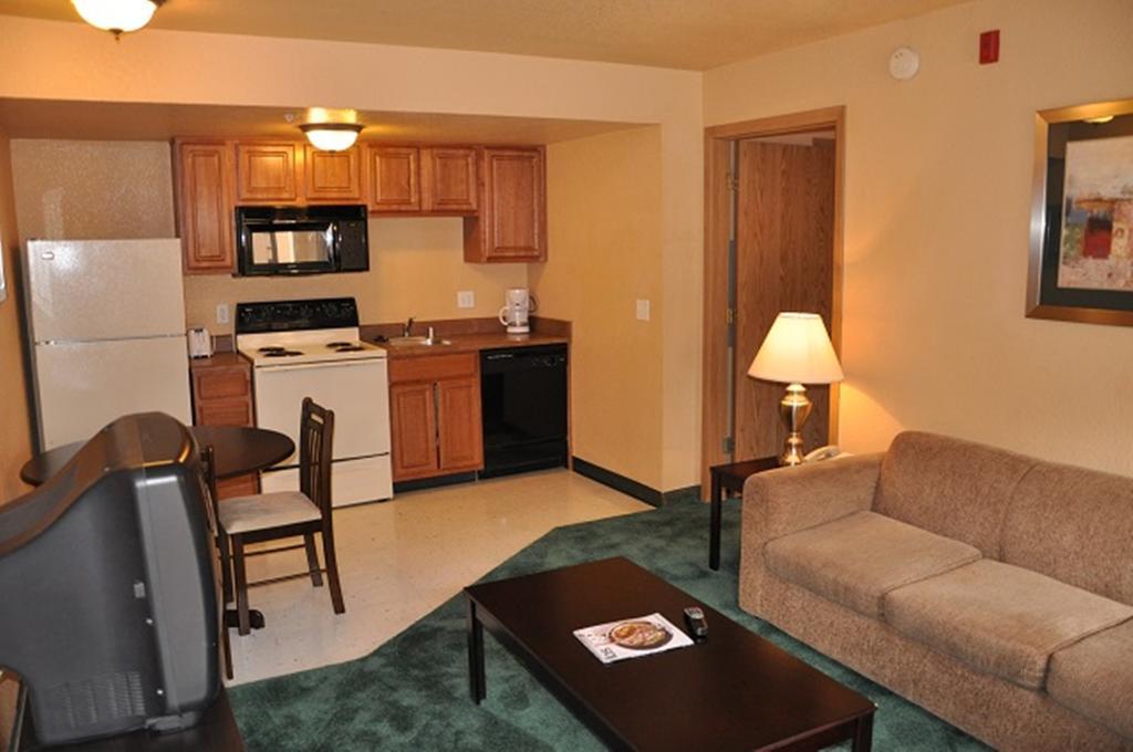 Emerald Suites South Las Vegas Boulevard Room photo